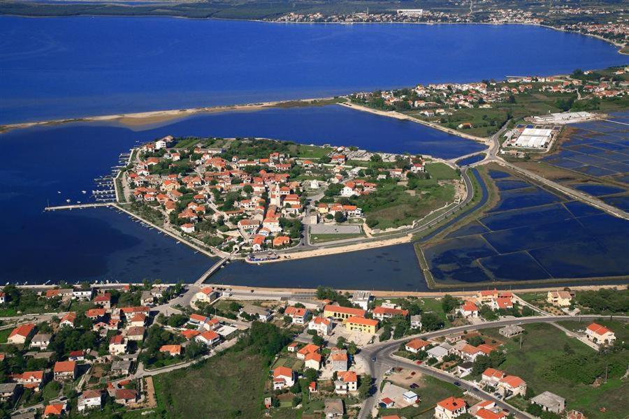 Apartment Bonaca Nin Exteriér fotografie